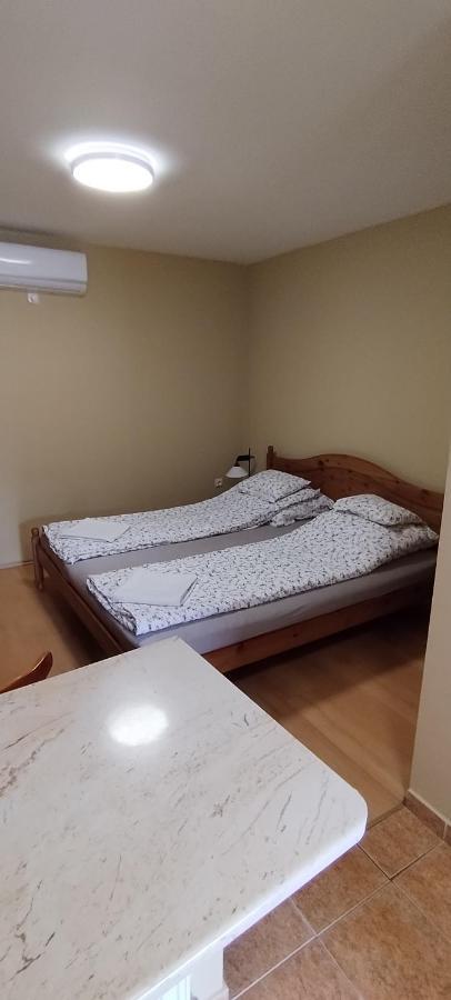 Rozsakert Apartmanhaz Hajdúszoboszló المظهر الخارجي الصورة