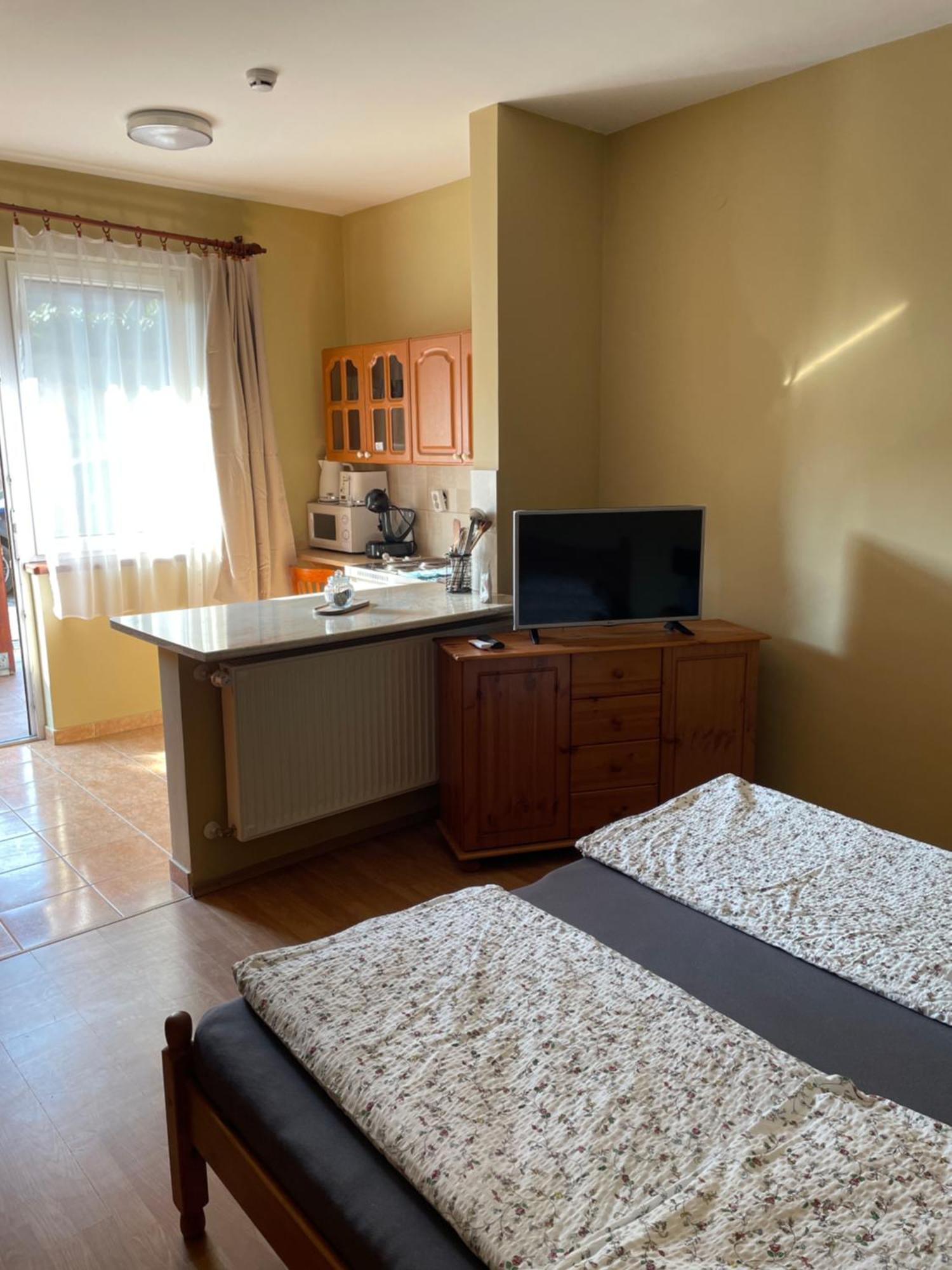 Rozsakert Apartmanhaz Hajdúszoboszló المظهر الخارجي الصورة