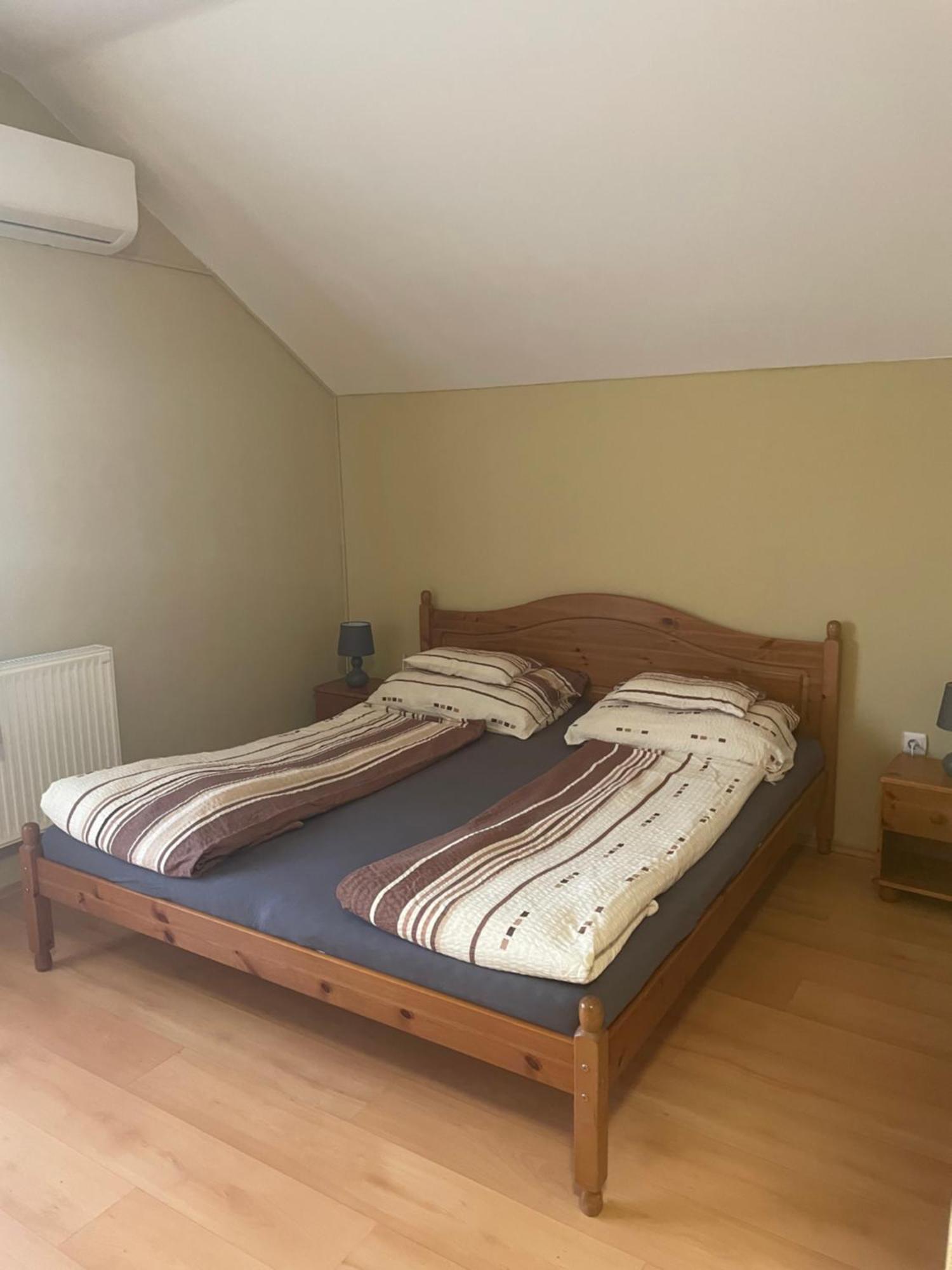 Rozsakert Apartmanhaz Hajdúszoboszló المظهر الخارجي الصورة