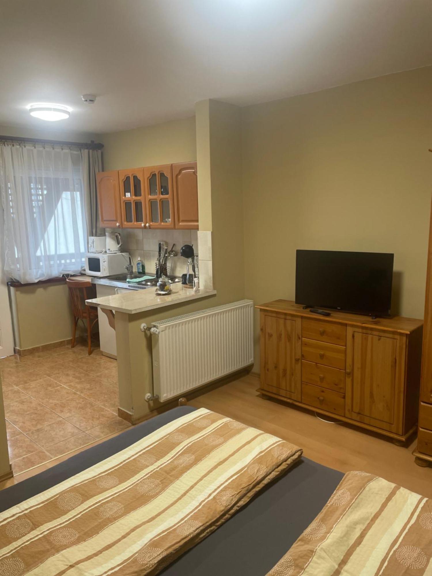 Rozsakert Apartmanhaz Hajdúszoboszló المظهر الخارجي الصورة